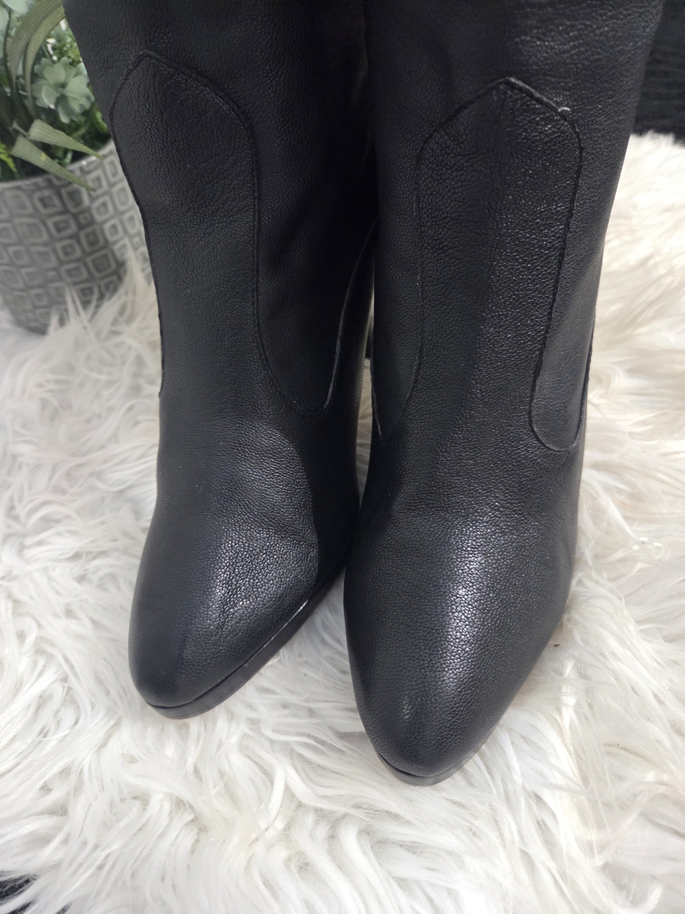 Betsey Johnson Black Pebbled Leather Mid-Calf Heeled Boots. Size 10 Women - Picture 5 of 9